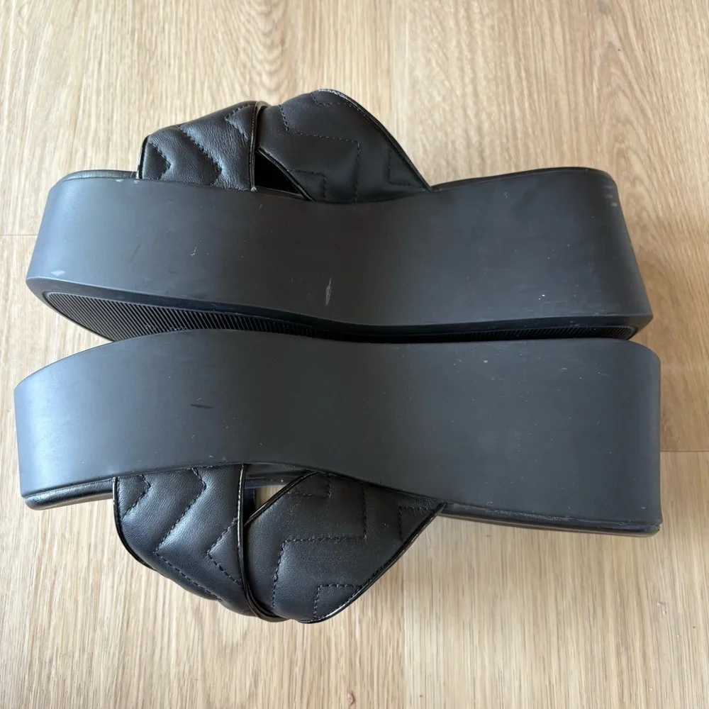 ** Karl Lagerfeld Paris Womens Ramona Black Leather Platform Sandals Shoes 9.5